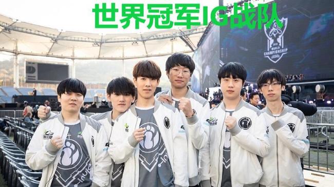 周继红在赛 周继红在赛