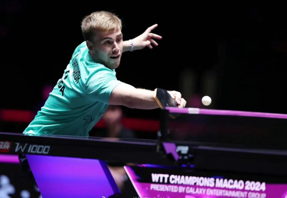 型中场的职 型中场的职