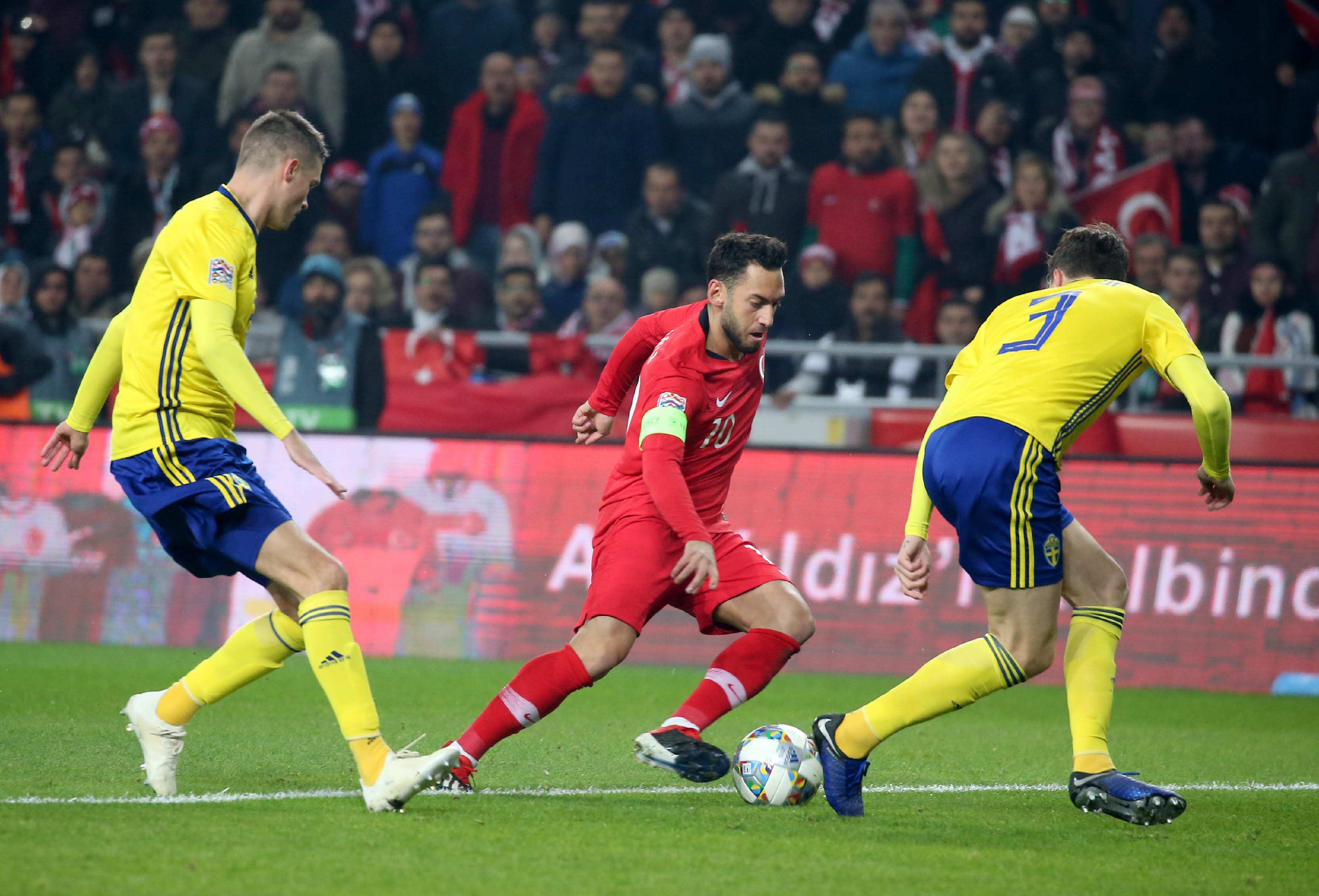 尤其是在 尤其是在