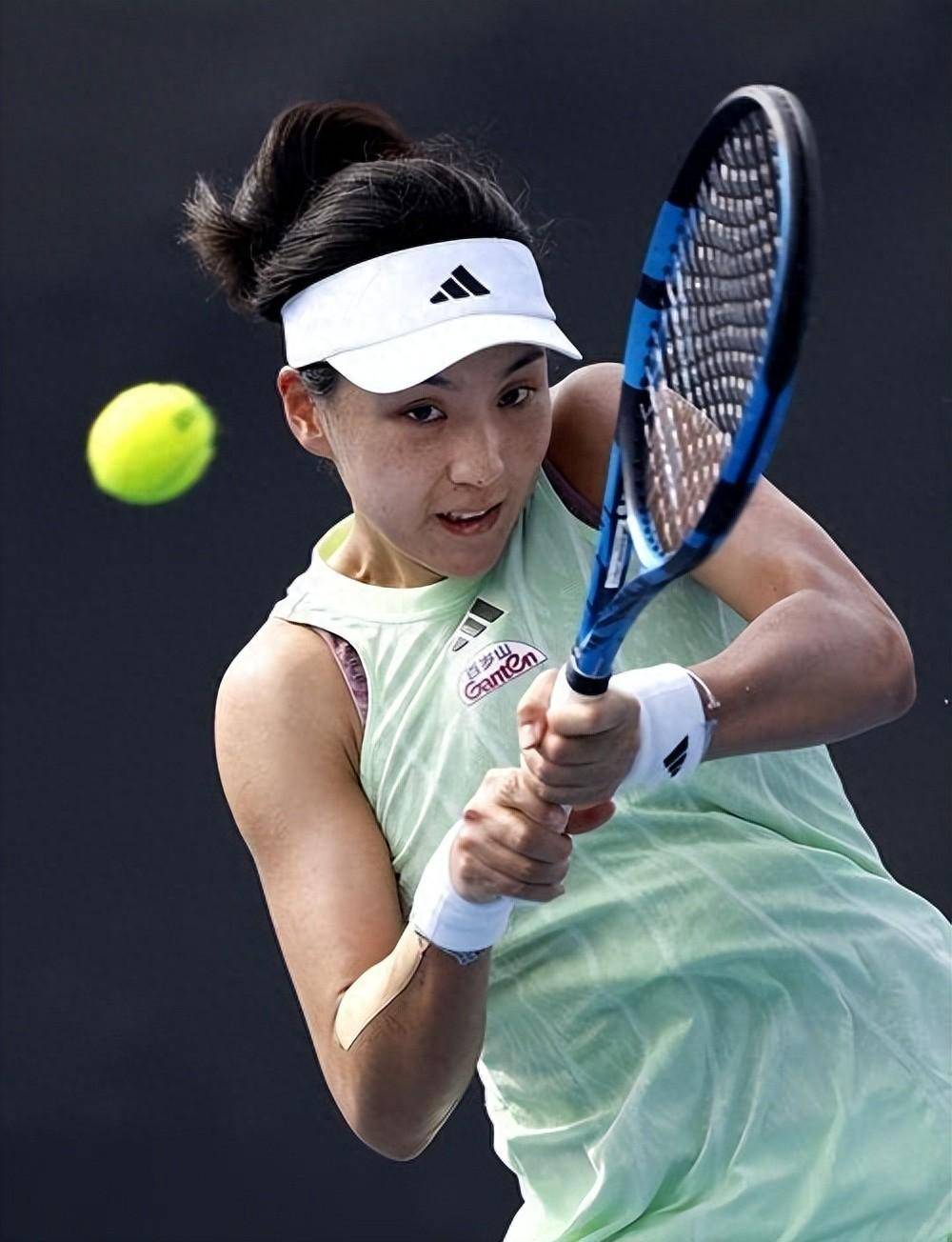 发挥都极为 发挥都极为